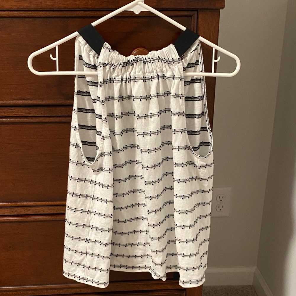 LOFT Monochrome Patterned Top NWOT